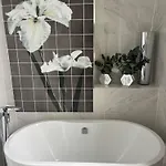 Blackrock 4* Dublin