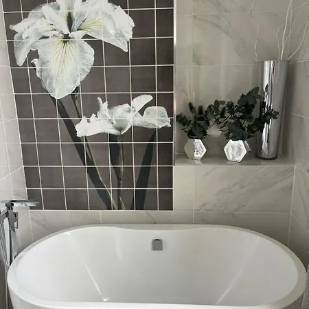 Blackrock 4* Dublin