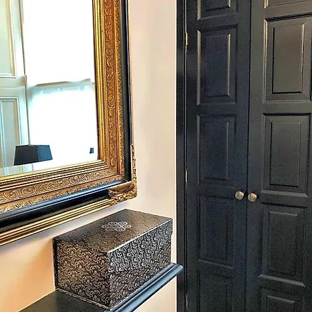 Blackrock Bed & Breakfast 4*