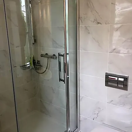 Blackrock 4* Dublin