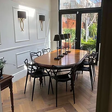 Bed & Breakfast Blackrock 4*