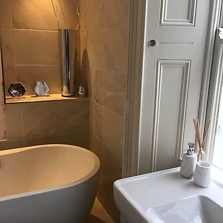 Blackrock Bed & Breakfast 4*